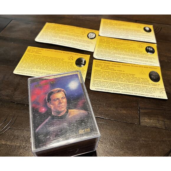 Vintage 1993 1991 Star Trek Collector Cards 83 Cards & 5 Cardboard Figure Cards - Picture 5 of 10